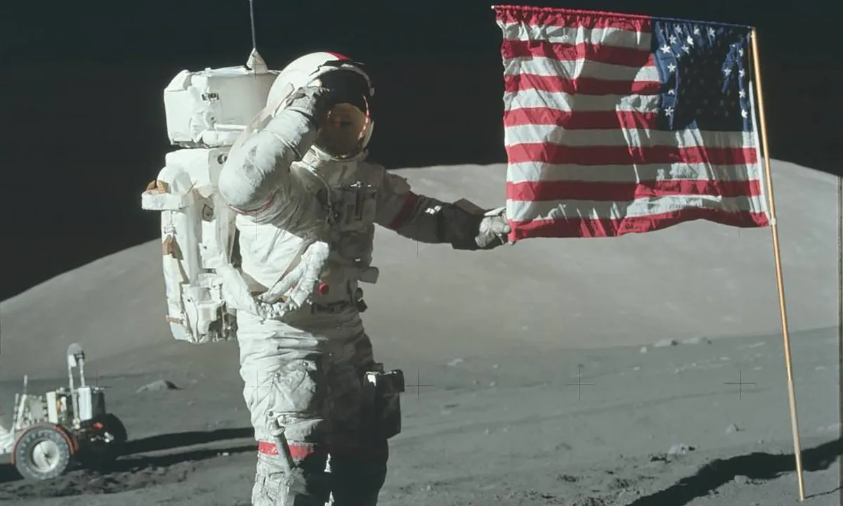 Khám Phá Sự Khác Biệt Giữa Chương Trình Artemis và Apollo: Hành Trình Trở Lại Mặt Trăng